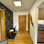 Bergmann Apartment