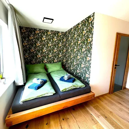 Bergmann Apartment *